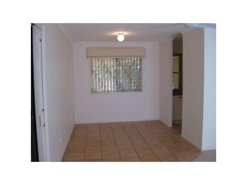 9 Stallone Circuit, Mcdowall QLD 4053