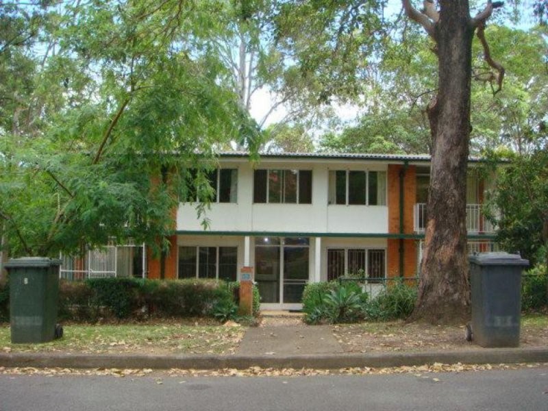 4/53 Dell Road, St Lucia QLD 4067