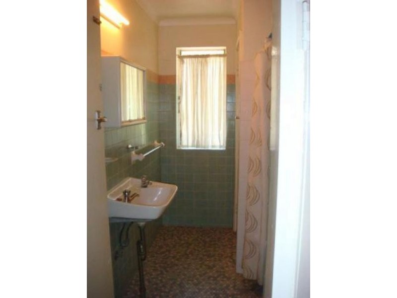 4/53 Dell Road, St Lucia QLD 4067