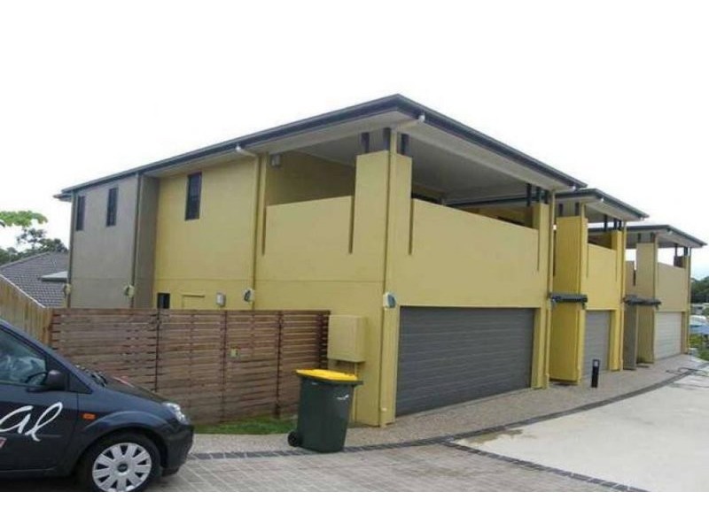 8/3 Swordgrass Court, Kallangur QLD 4503