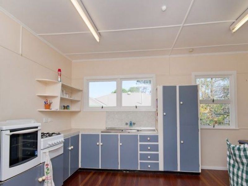 92 Appleby Road, Stafford QLD 4053