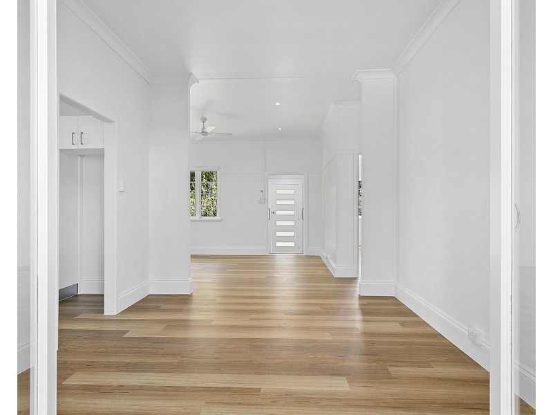 48 Finsbury Street, Newmarket QLD 4051