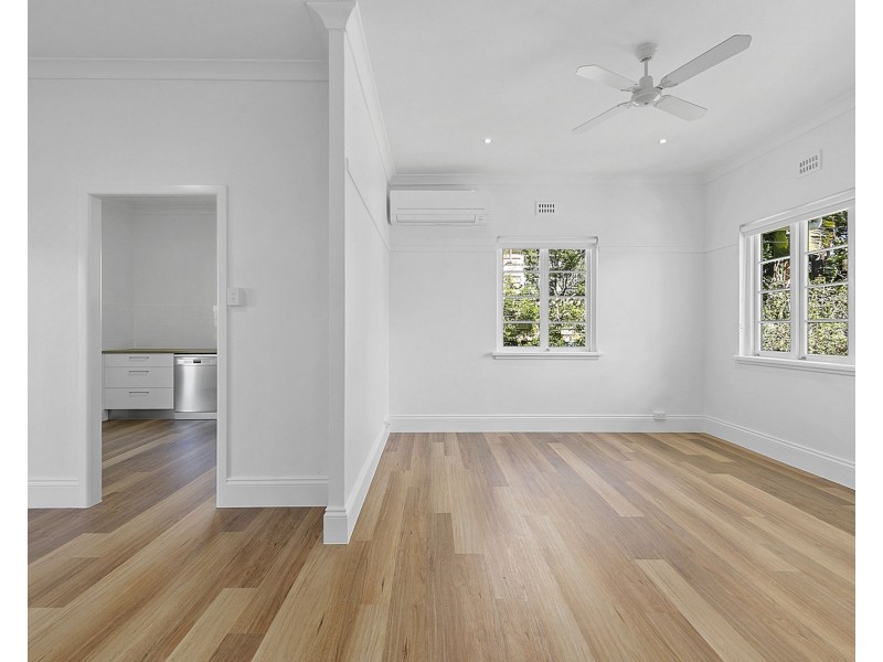 48 Finsbury Street, Newmarket QLD 4051