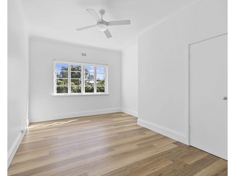 48 Finsbury Street, Newmarket QLD 4051