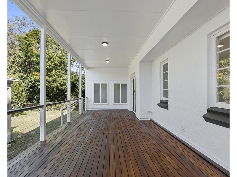 48 Finsbury Street, Newmarket QLD 4051