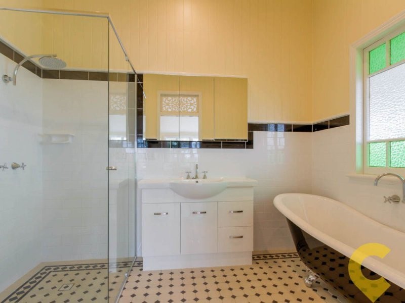 229 Webster Road, Stafford QLD 4053