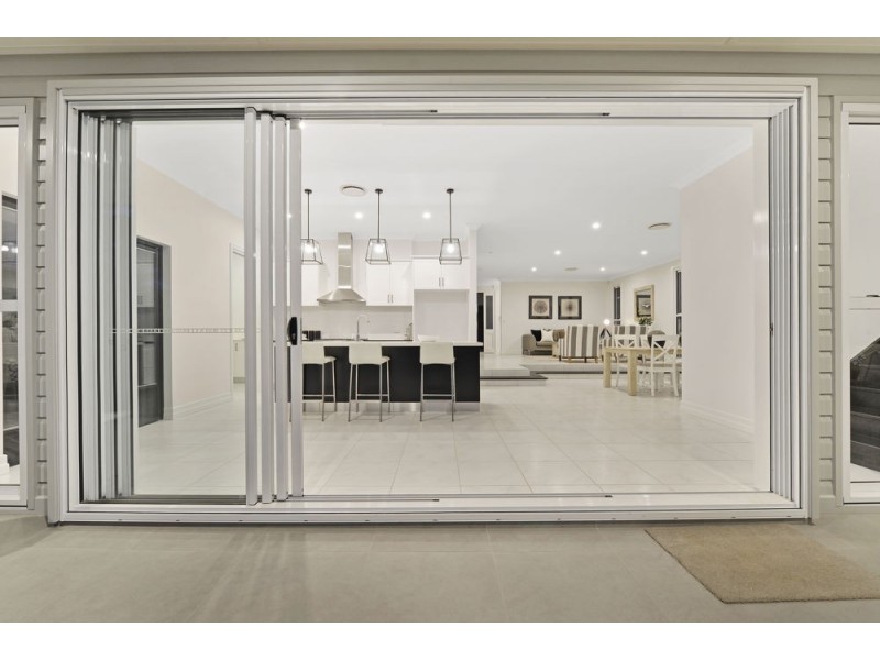 7 Dora Street, Hendra QLD 4011