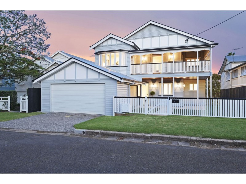7 Dora Street, Hendra QLD 4011