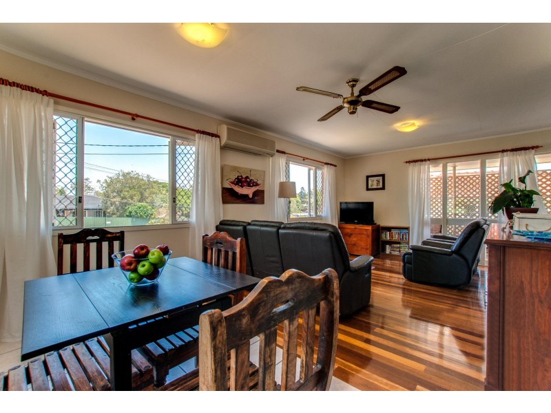 12 Besson Street, Stafford Heights QLD 4053