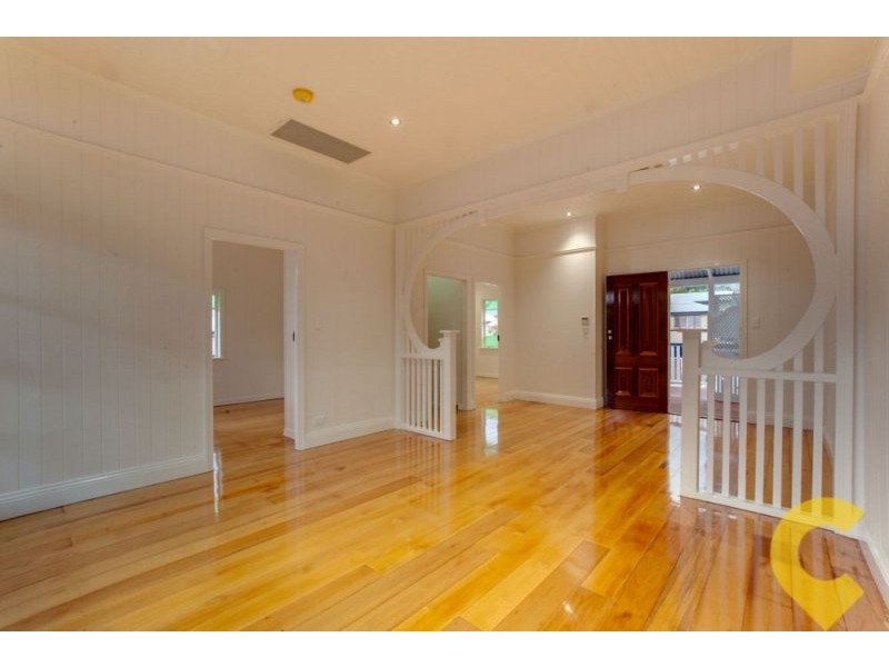 31 Fraser Street, Wooloowin QLD 4030