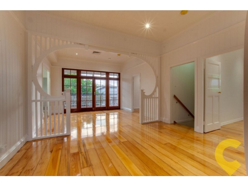 31 Fraser Street, Wooloowin QLD 4030