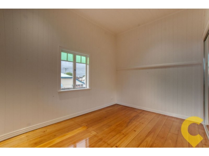 31 Fraser Street, Wooloowin QLD 4030