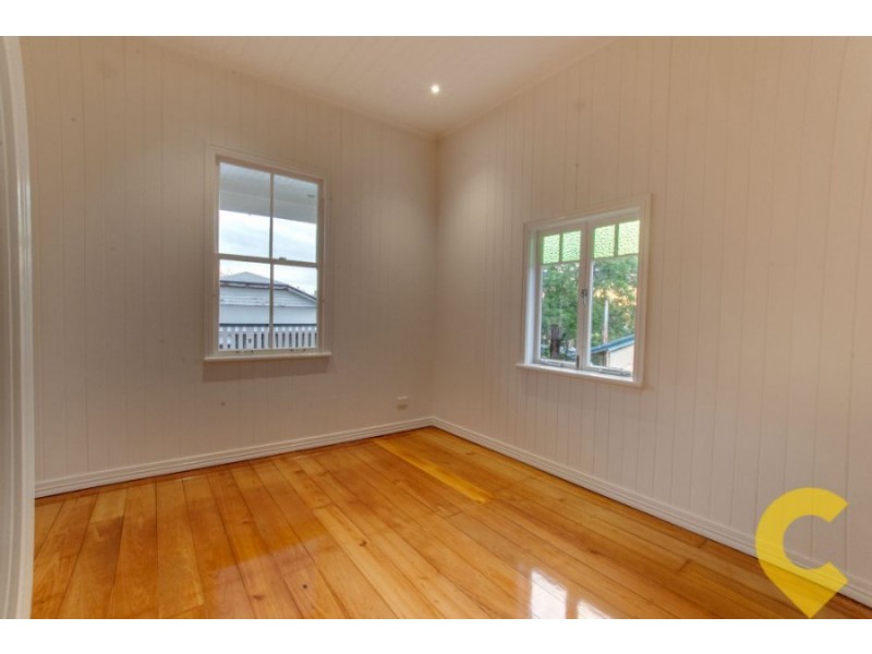 31 Fraser Street, Wooloowin QLD 4030