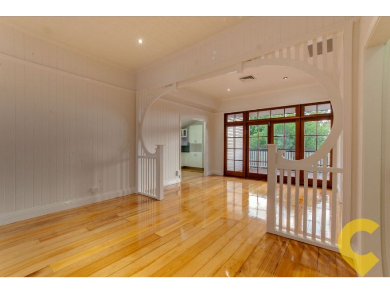 31 Fraser Street, Wooloowin QLD 4030