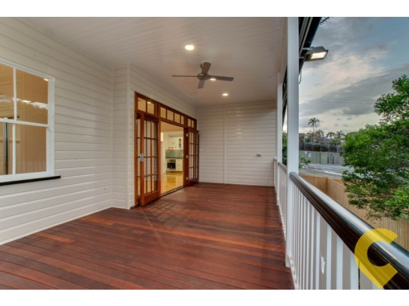 31 Fraser Street, Wooloowin QLD 4030