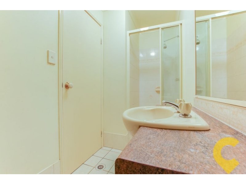 2/59 Gamelin Crescent, Stafford QLD 4053