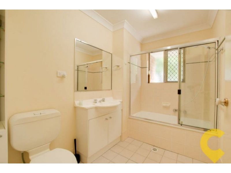 31 Leiper Street, Stafford QLD 4053