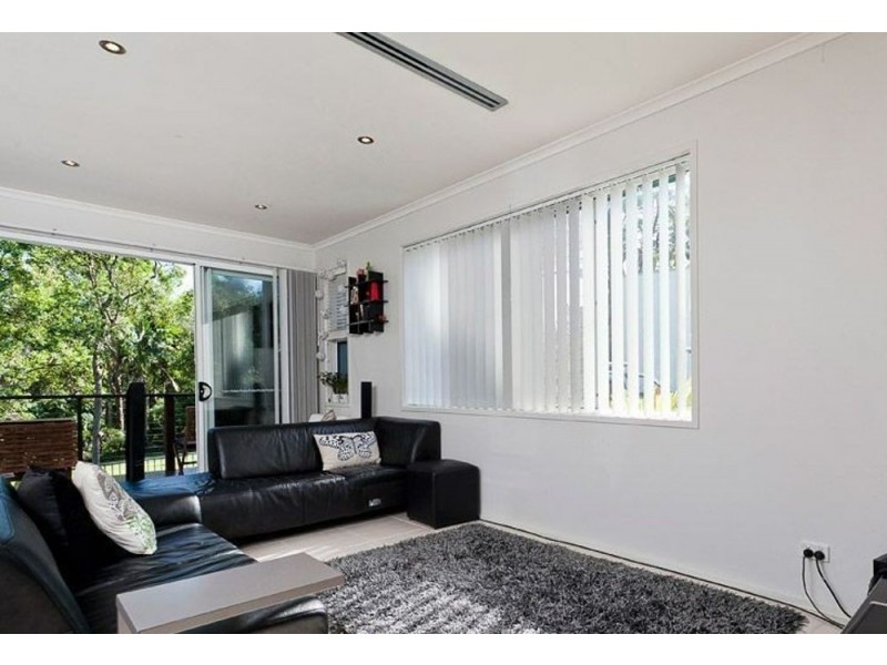 9/51 Railway Parade, Mitchelton QLD 4053