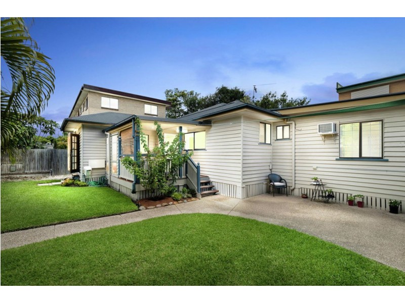 70 Franz Road, Clayfield QLD 4011