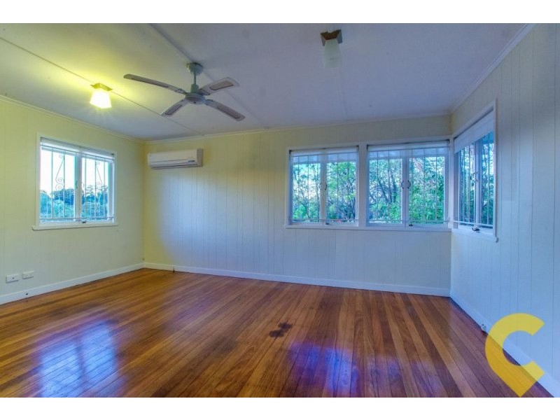 318 Kitchener Road, Stafford Heights QLD 4053