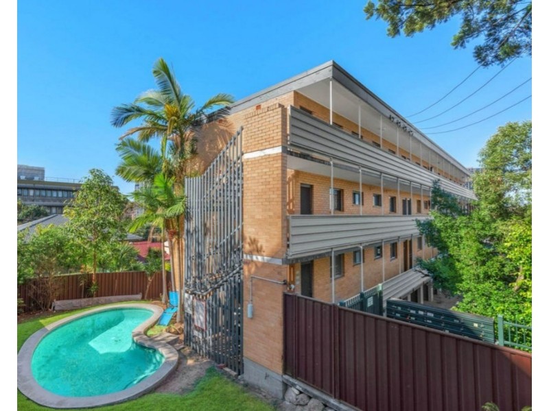 16/179 Kennigo Street, Spring Hill QLD 4000