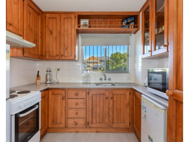 16/179 Kennigo Street, Spring Hill QLD 4000