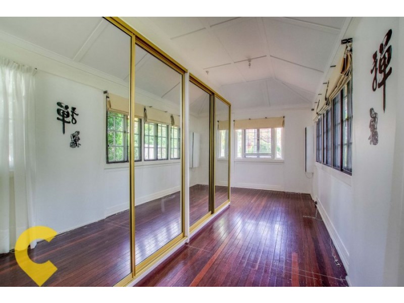 11 Henry Street, Ascot QLD 4007