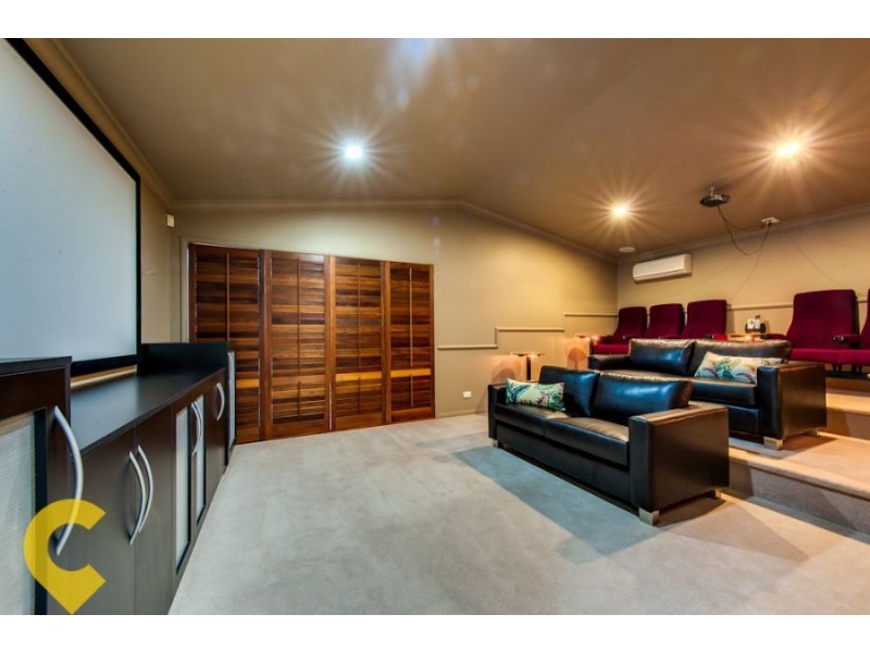 11 Wilga Court, Bridgeman Downs QLD 4035