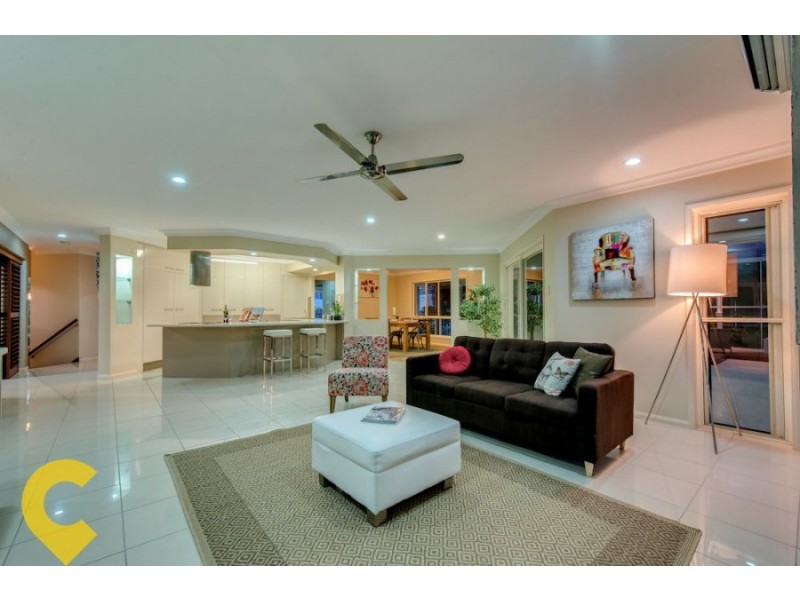 11 Wilga Court, Bridgeman Downs QLD 4035