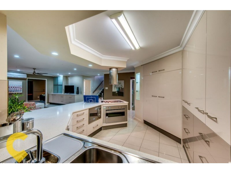 11 Wilga Court, Bridgeman Downs QLD 4035