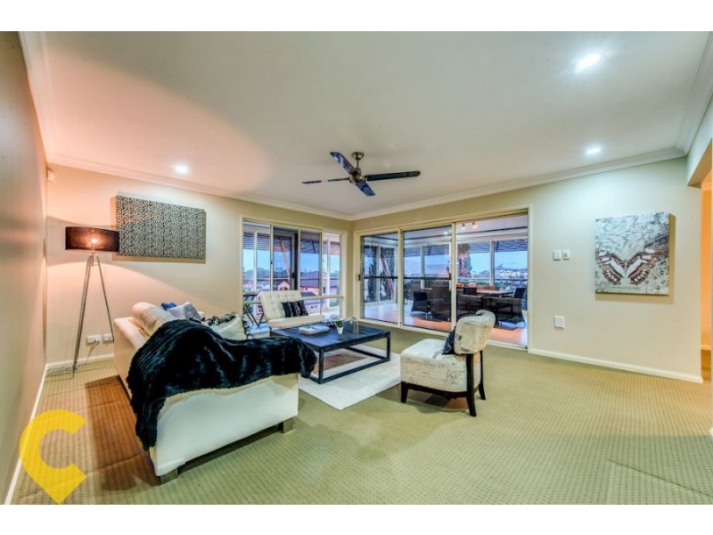 11 Wilga Court, Bridgeman Downs QLD 4035