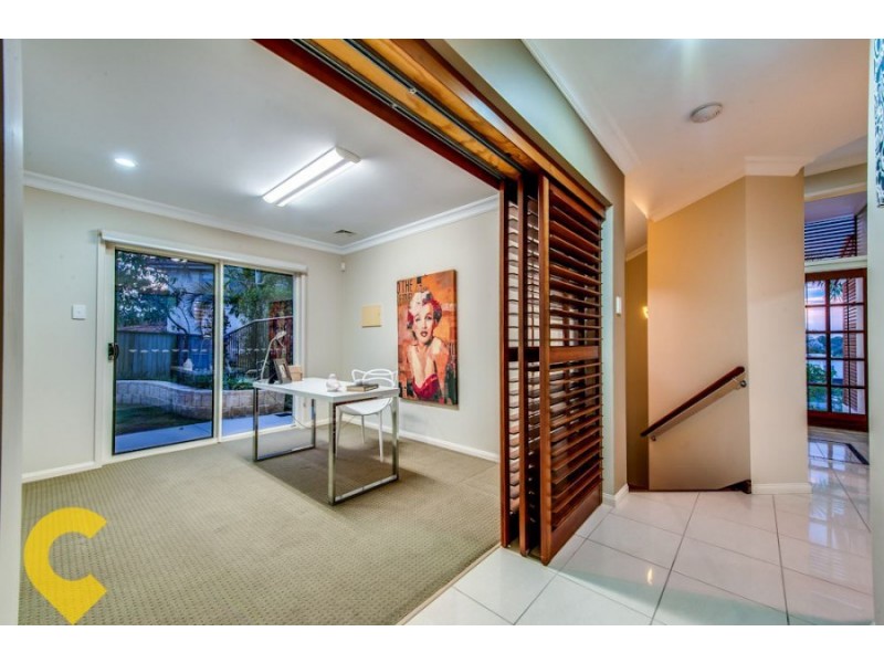 11 Wilga Court, Bridgeman Downs QLD 4035