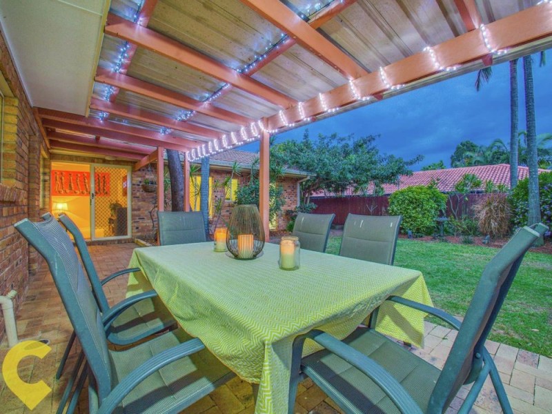 2 Donatello Street, Fig Tree Pocket QLD 4069