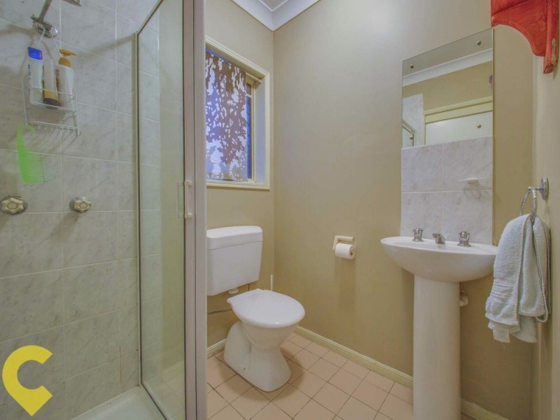 2 Donatello Street, Fig Tree Pocket QLD 4069
