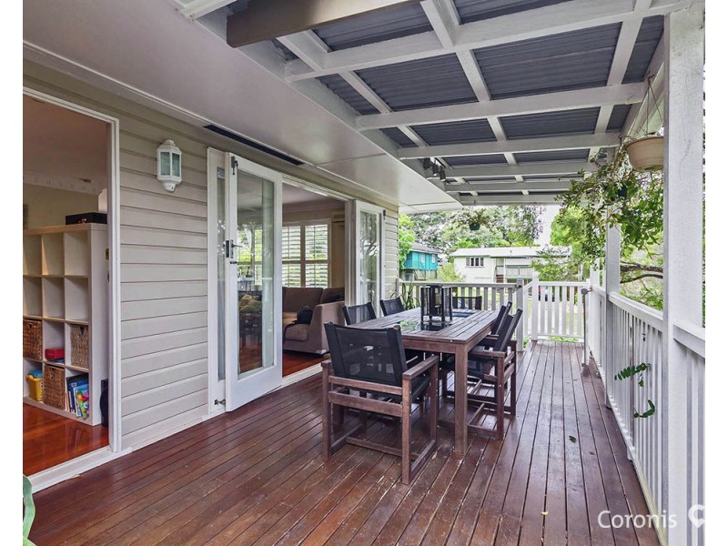 22 Rutherford Street, Stafford Heights QLD 4053