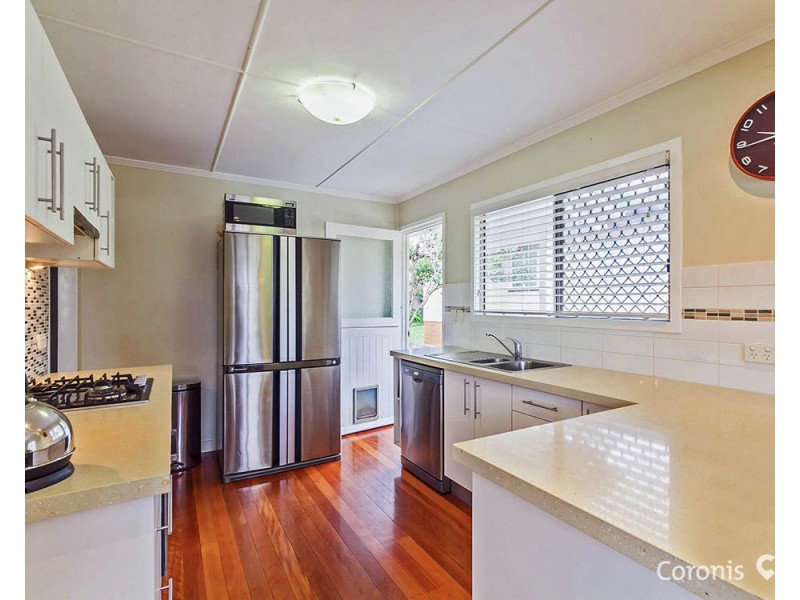 22 Rutherford Street, Stafford Heights QLD 4053