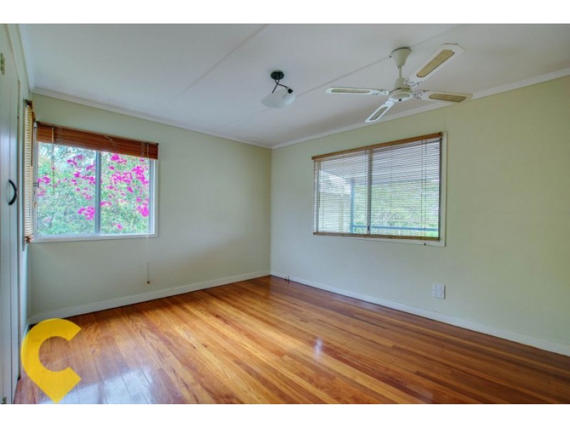 32 Oakey Street, Stafford Heights QLD 4053