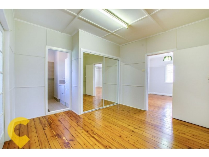 11 Turrana Street, Stafford QLD 4053