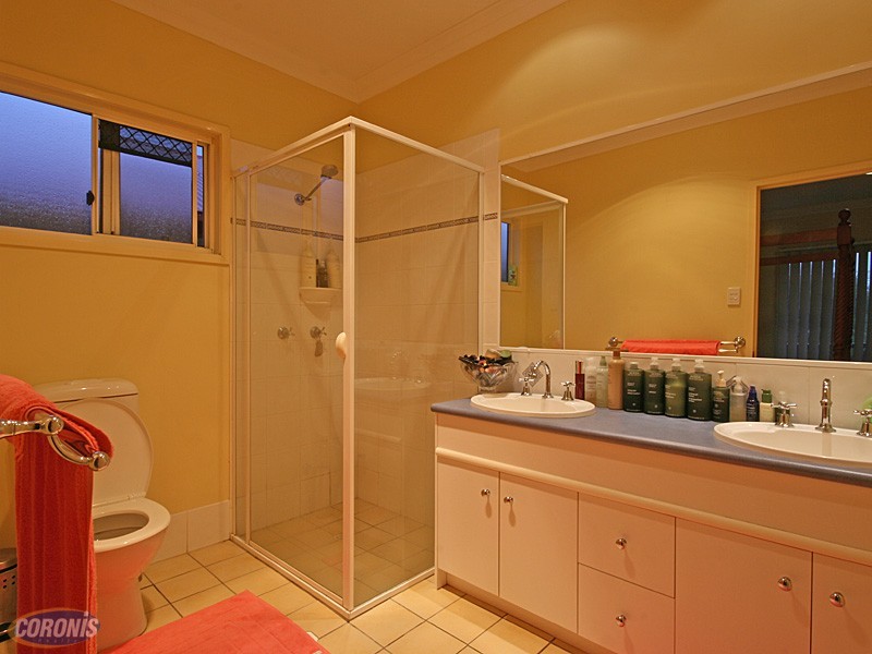 15 Goble Street, Hendra QLD 4011