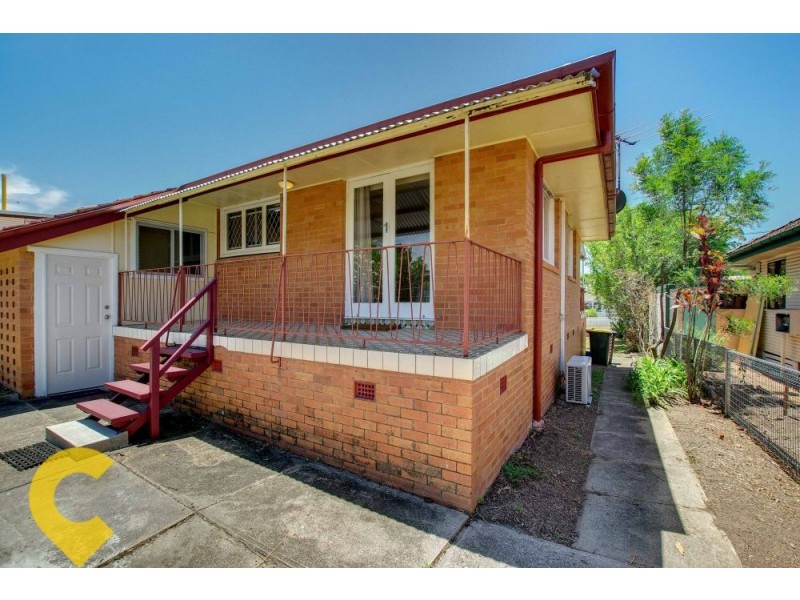 16 Gatwick Street, Stafford Heights QLD 4053