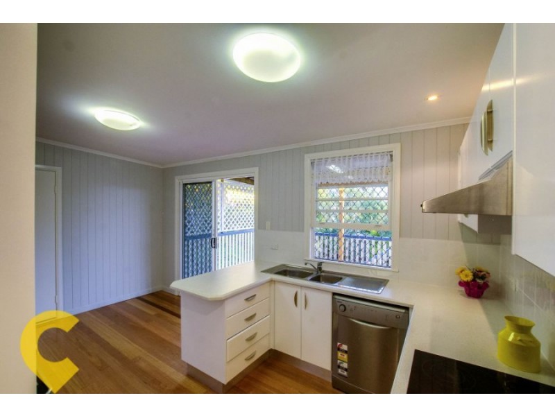 33a Smith Street, Deagon QLD 4017