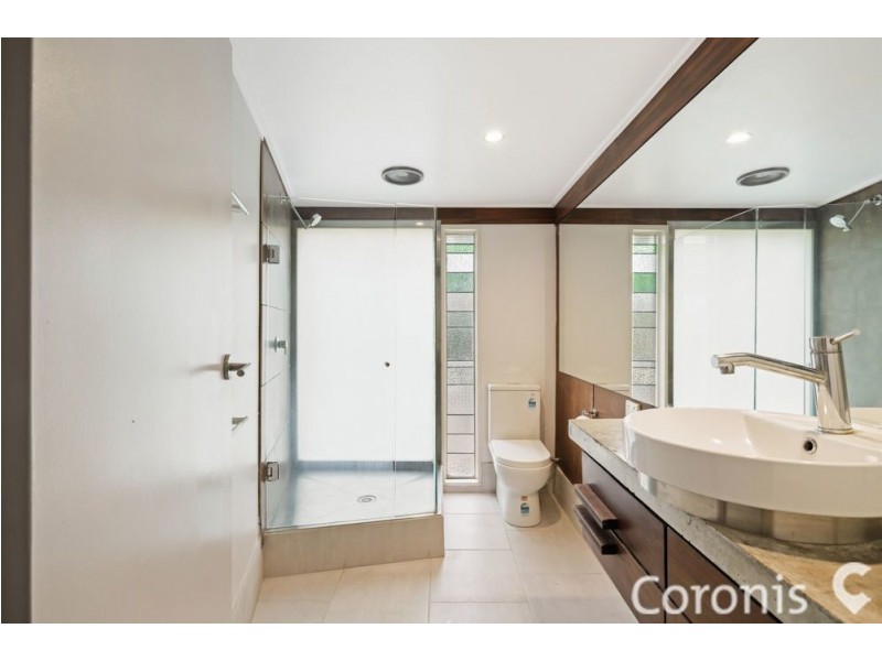 63 Almeida Street, Indooroopilly QLD 4068