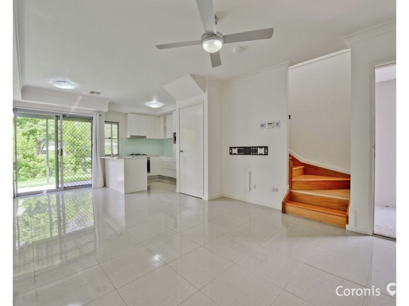 2/37 Gamelin Crescent, Stafford QLD 4053