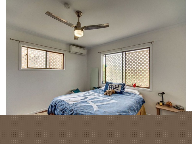 23 Landscape Street, Stafford Heights QLD 4053