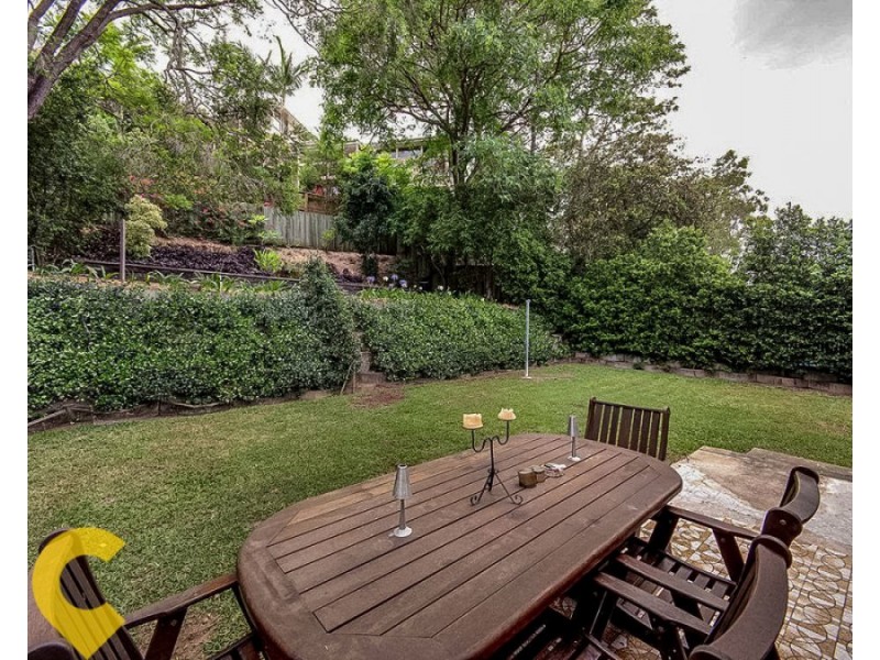 23 Landscape Street, Stafford Heights QLD 4053