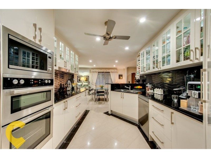 816 Musgrave Road, Robertson QLD 4109