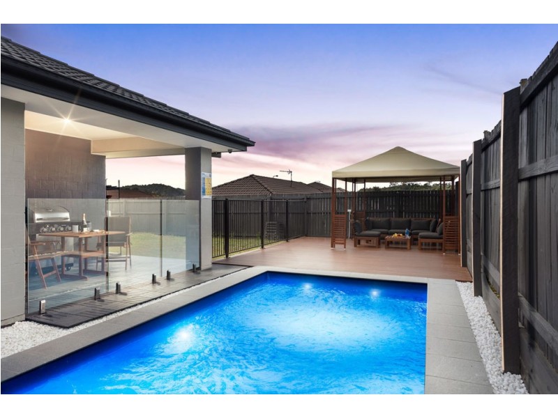 25 Bellinger Key, Pacific Pines QLD 4211
