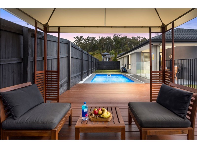 25 Bellinger Key, Pacific Pines QLD 4211