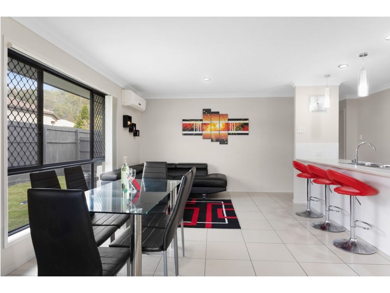 25 Bellinger Key, Pacific Pines QLD 4211