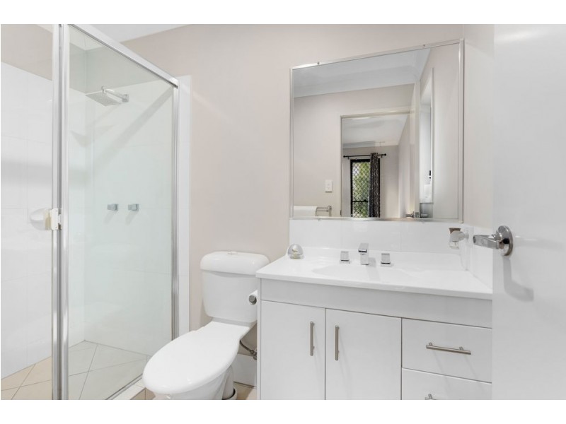 25 Bellinger Key, Pacific Pines QLD 4211